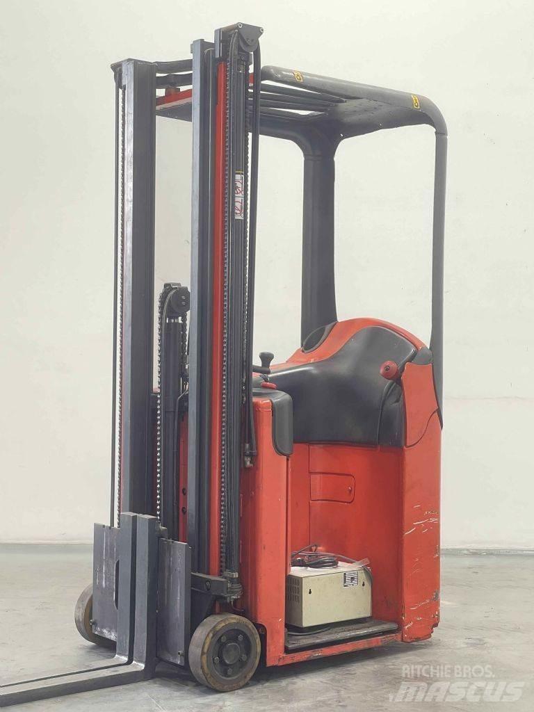Linde E10-334 Zelfrijdende stapelaars