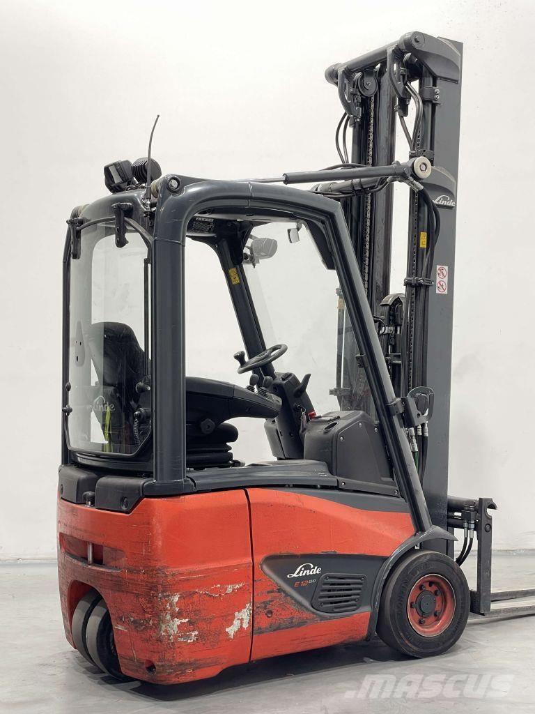 Linde E12-02-386 Elektrische heftrucks