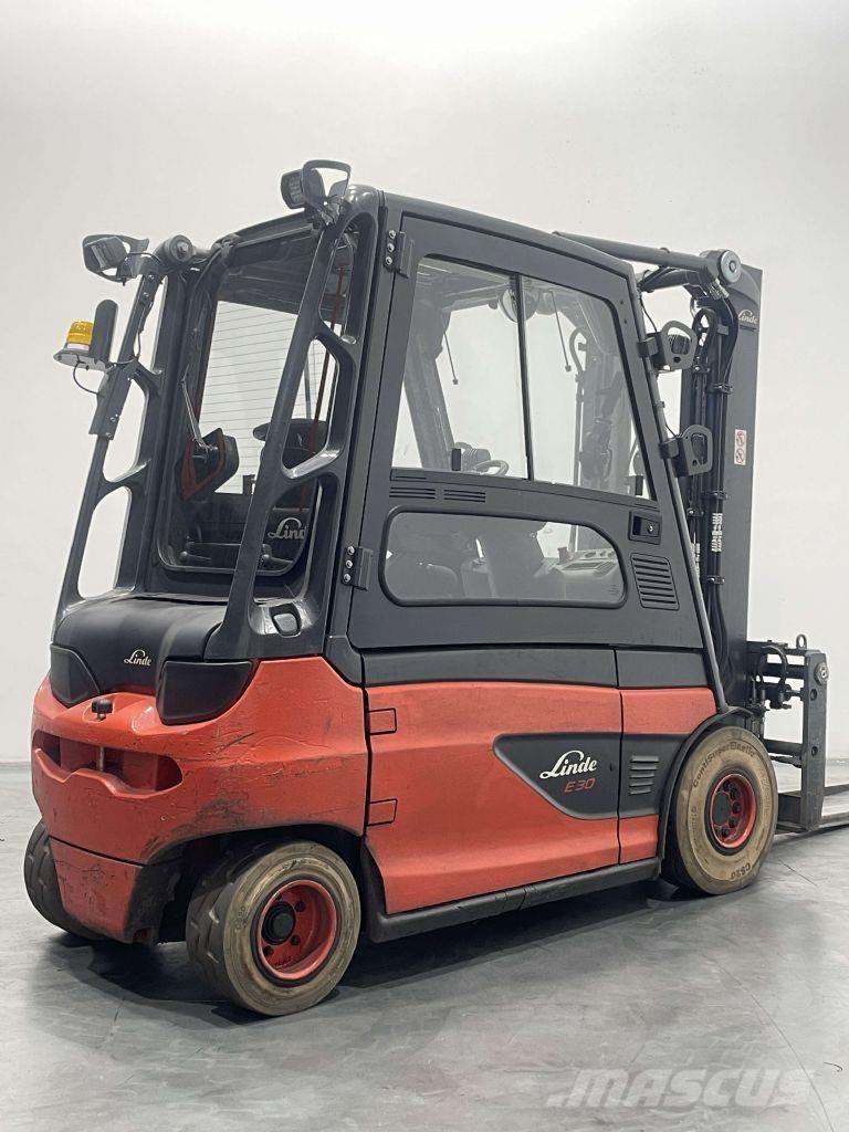 Linde E30L-01-387 Elektrische heftrucks