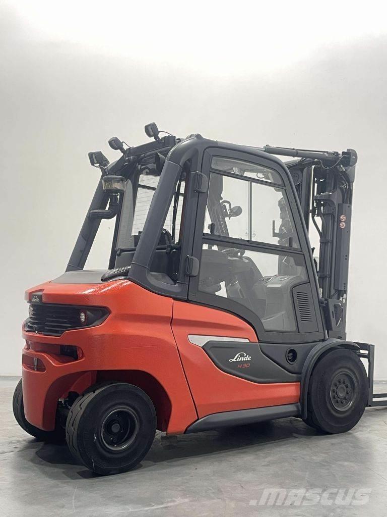 Linde H30D-01-1202 Diesel heftrucks