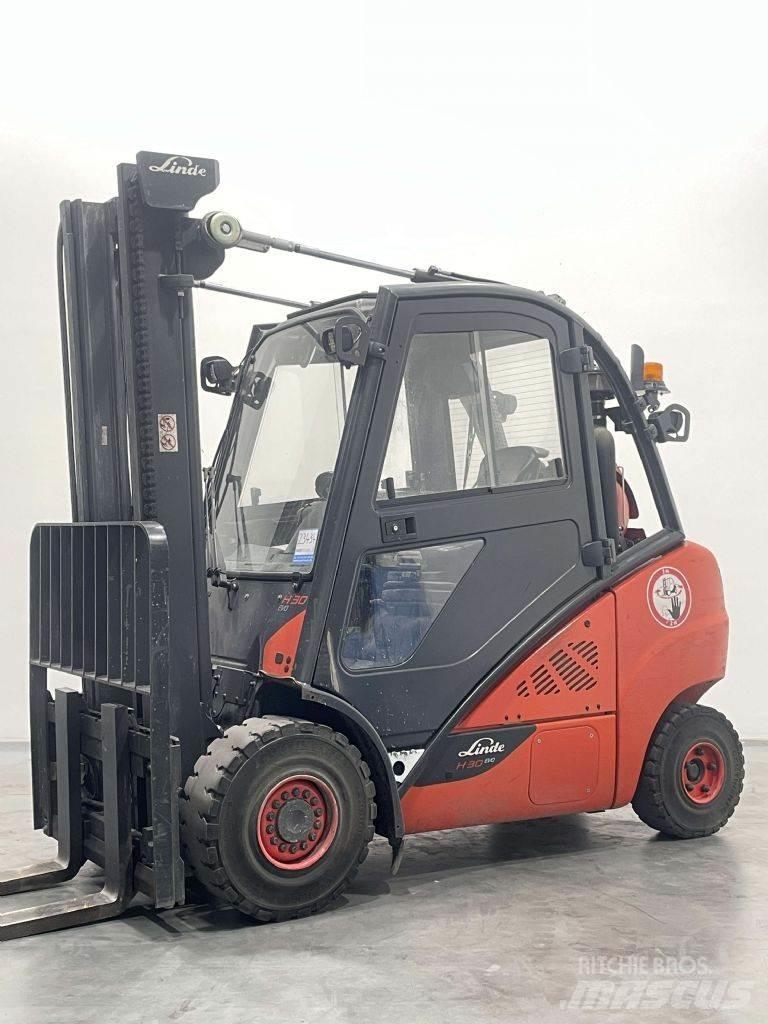 Linde H30T-02-393 LPG heftrucks