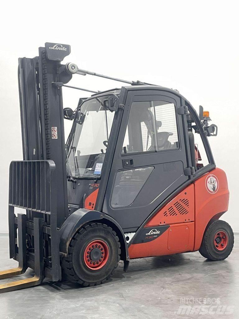 Linde H30T-02-393 LPG heftrucks