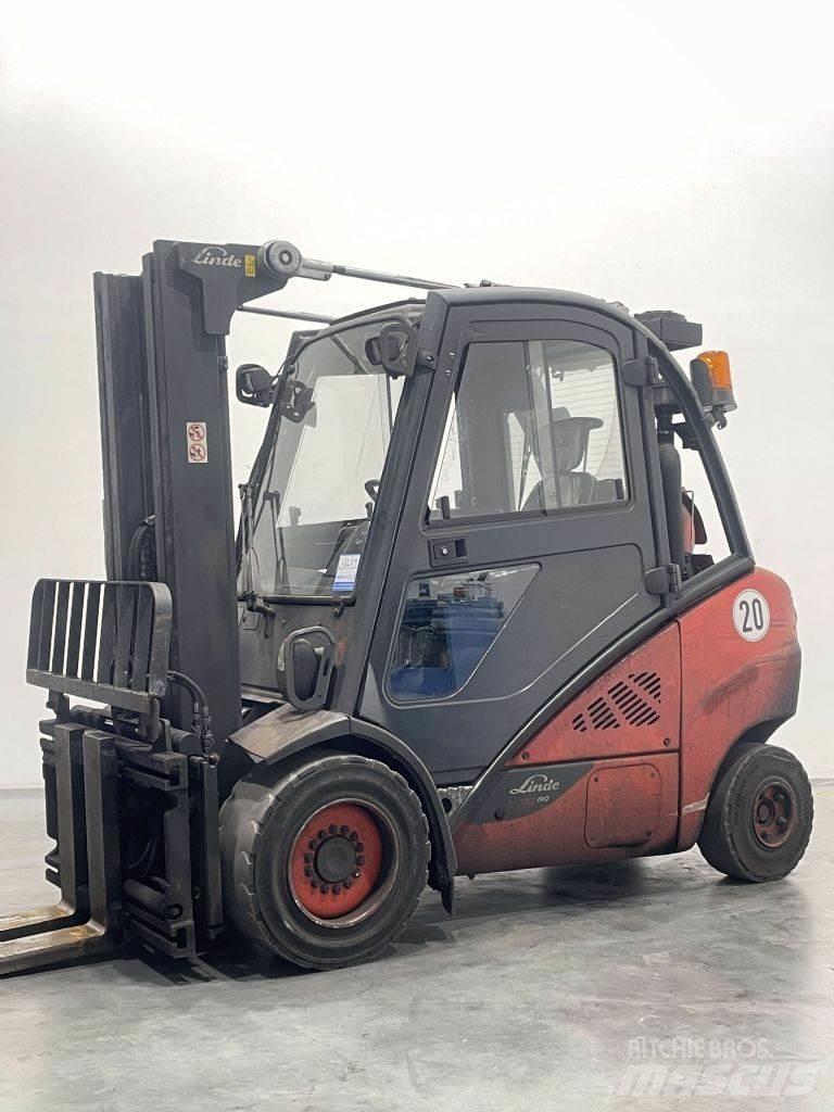 Linde H30T-02-393 LPG heftrucks