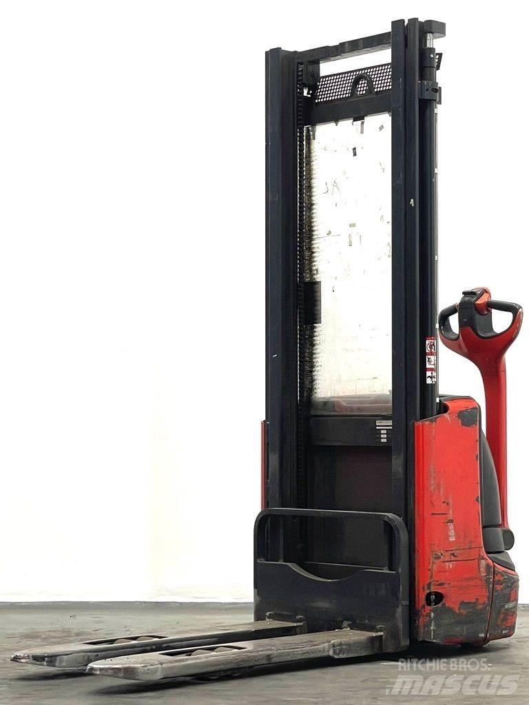 Linde L10-1172 Meeloop stapelaar