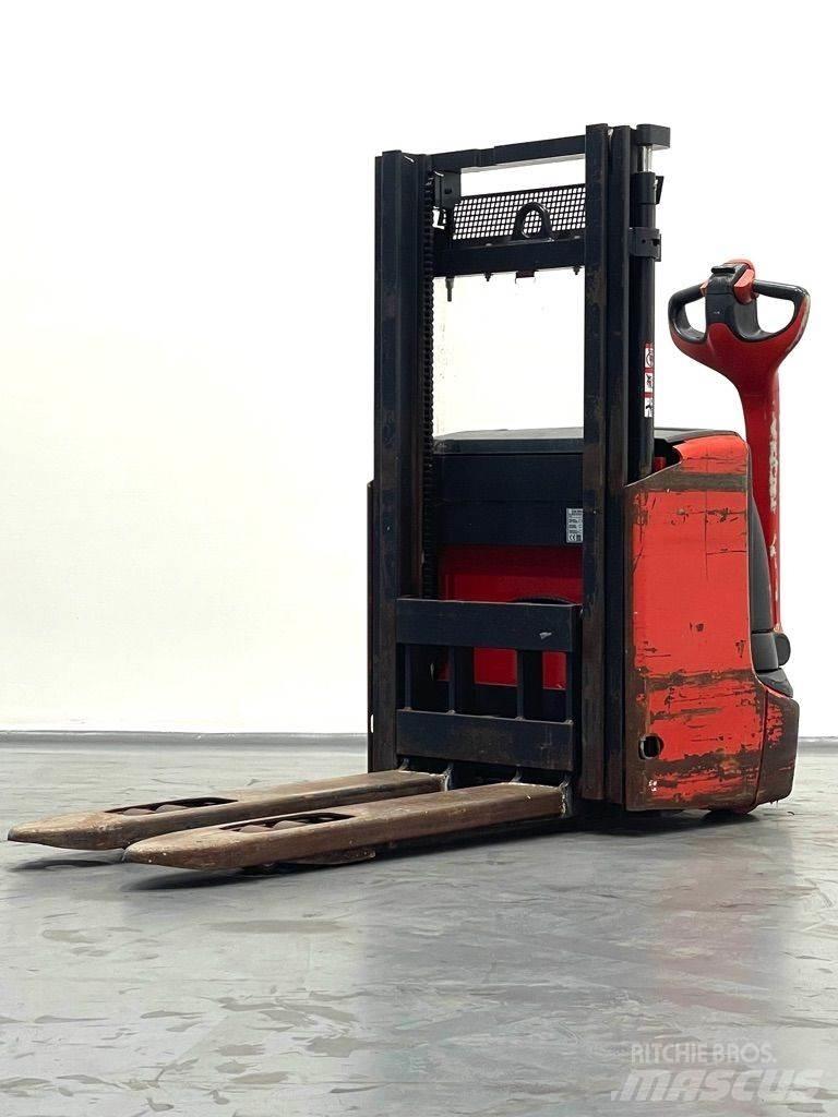 Linde L12i-1172 Meeloop stapelaar