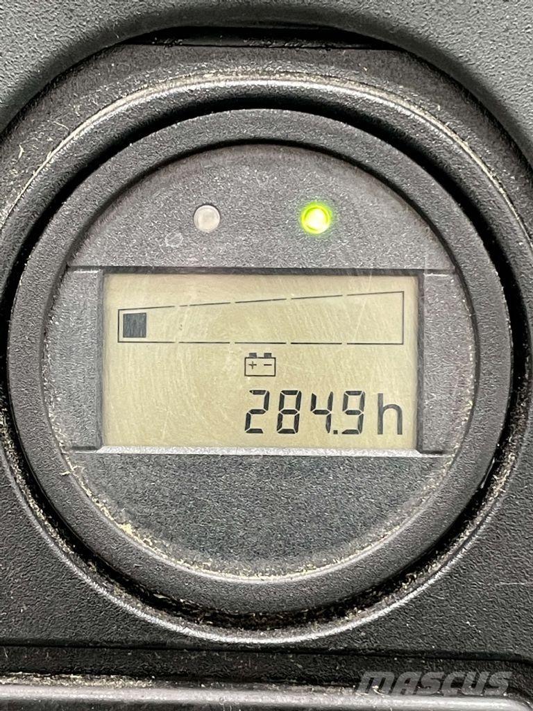 Linde L12i-1172 Meeloop stapelaar