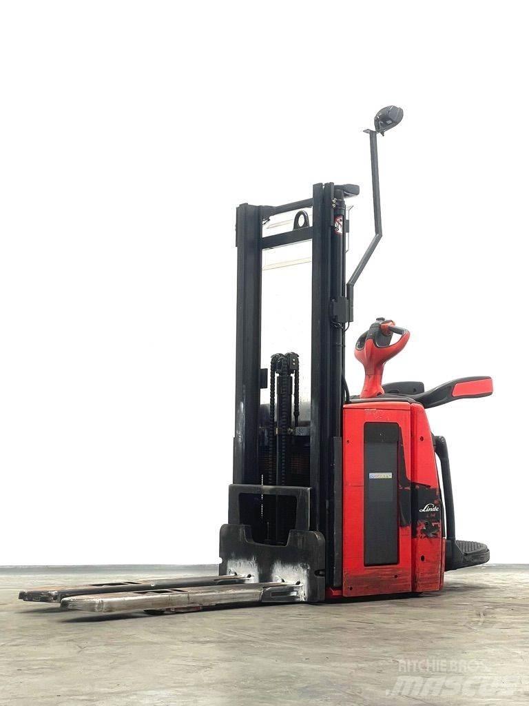 Linde L14AP-1173 Meeloop stapelaar
