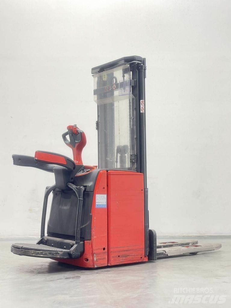 Linde L14AP-1173 Meeloop stapelaar