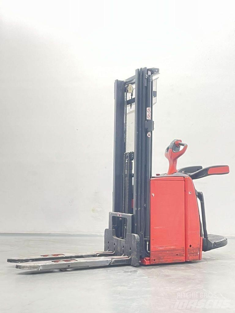 Linde L14AP-1173 Meeloop stapelaar