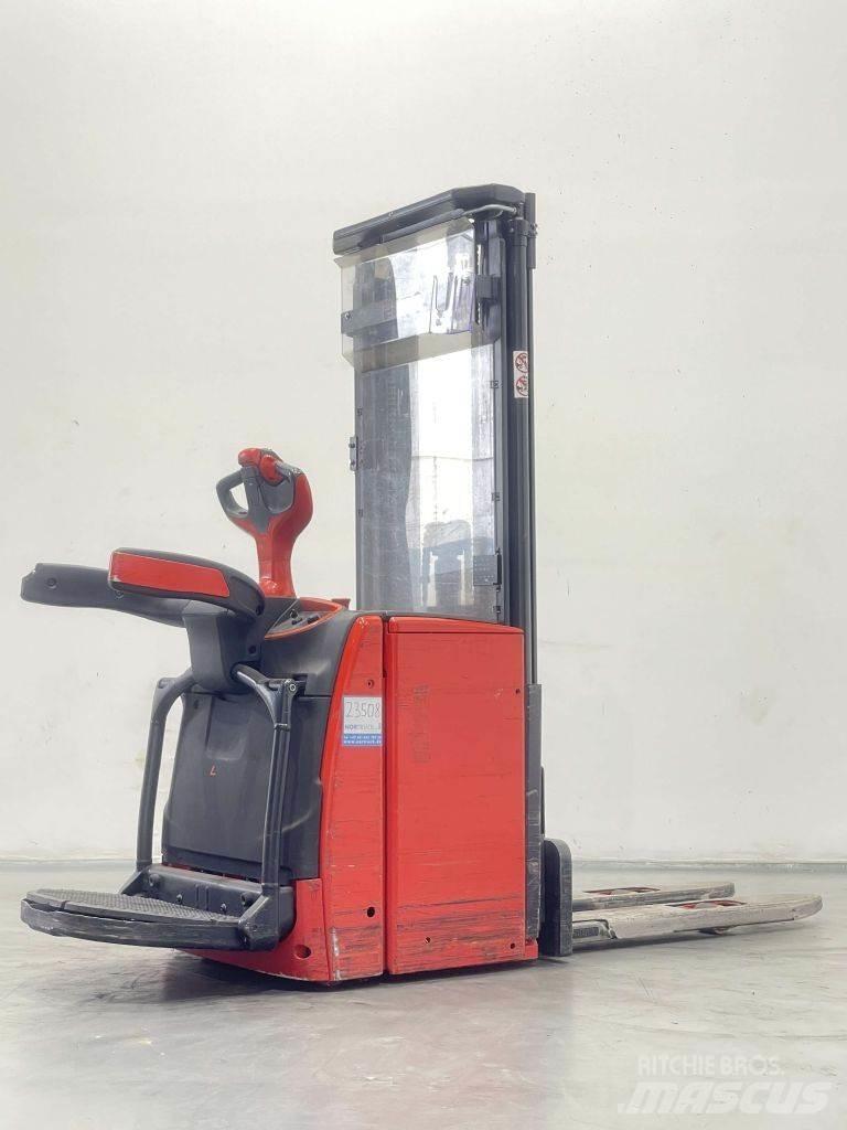 Linde L14AP-1173 Meeloop stapelaar