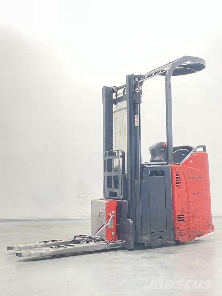 Linde L14SP-133 Meeloop stapelaar
