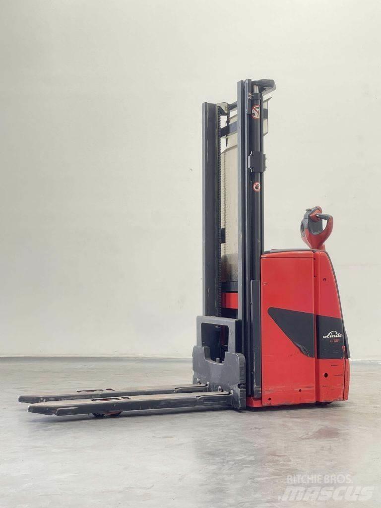 Linde L16-1173 Meeloop stapelaar