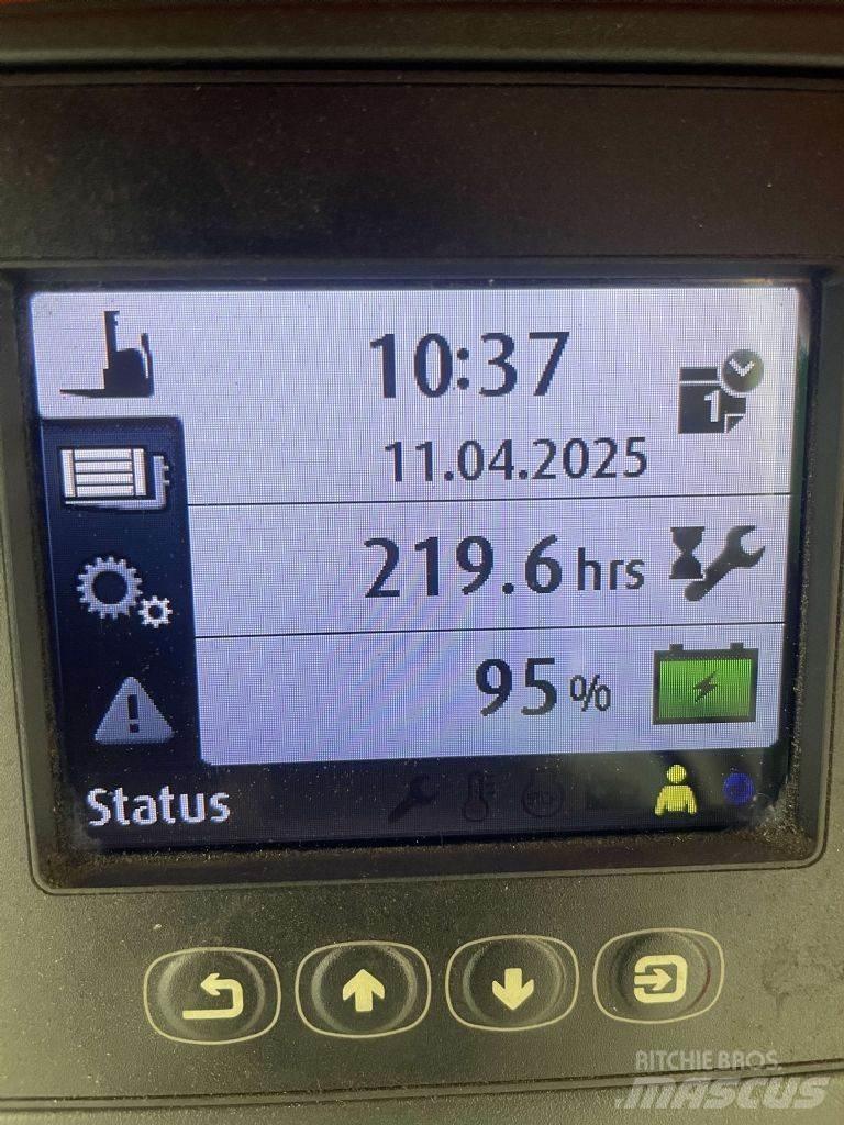 Linde L16-1173 Meeloop stapelaar