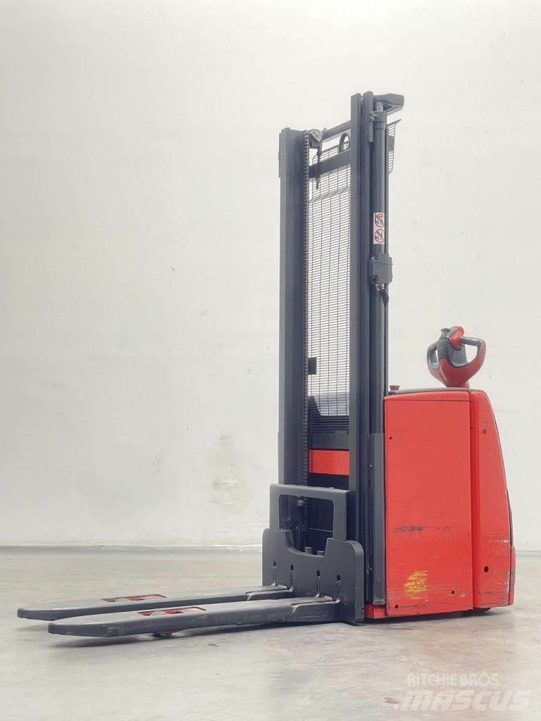Linde L16-1173 Meeloop stapelaar