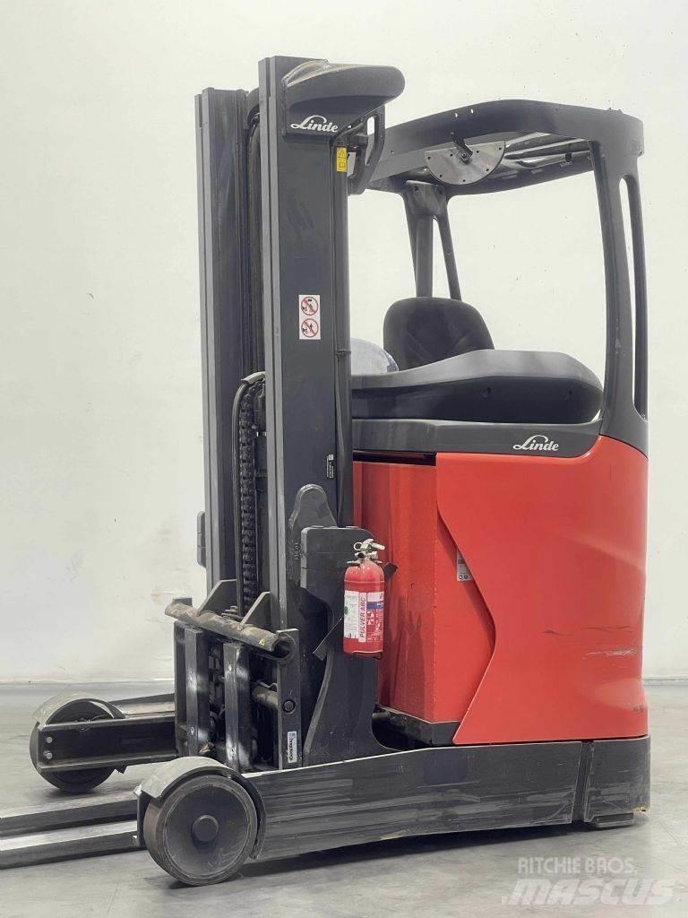Linde R12B-1120 Reachtruck voor hoog niveau
