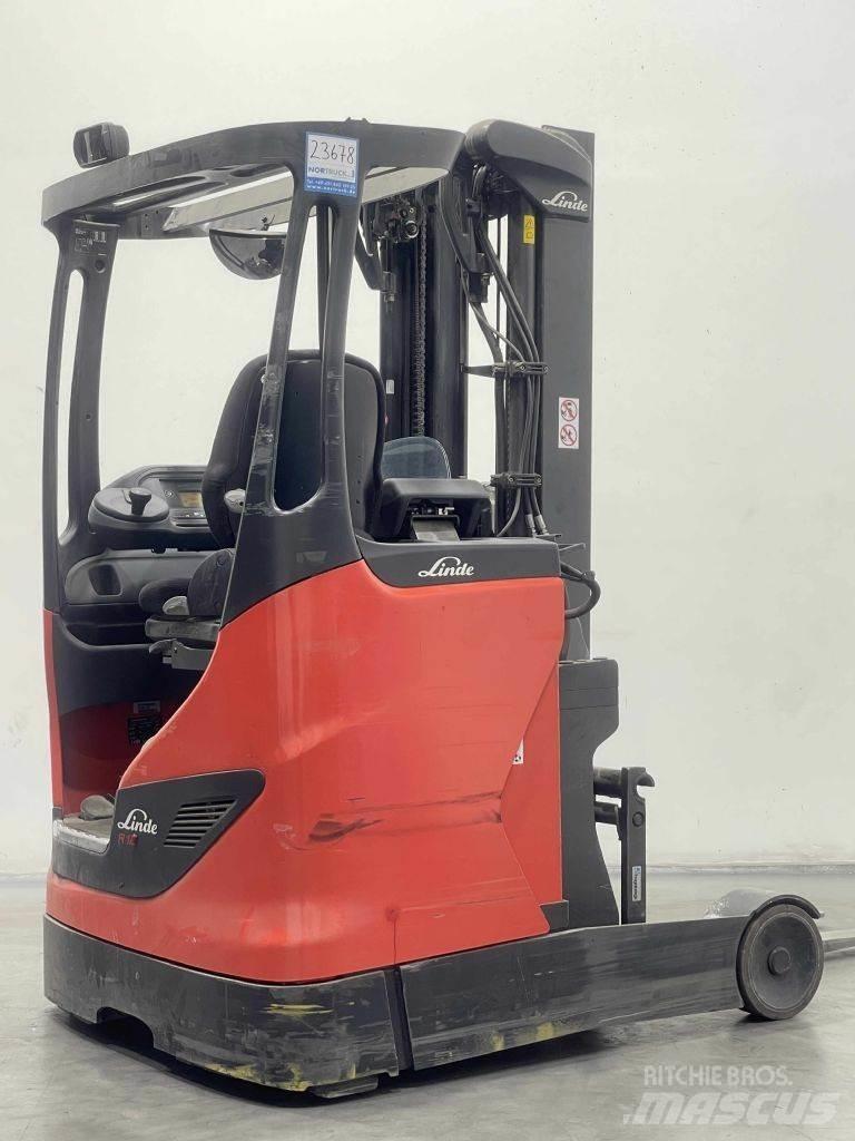 Linde R12B-1120 Reachtruck voor hoog niveau