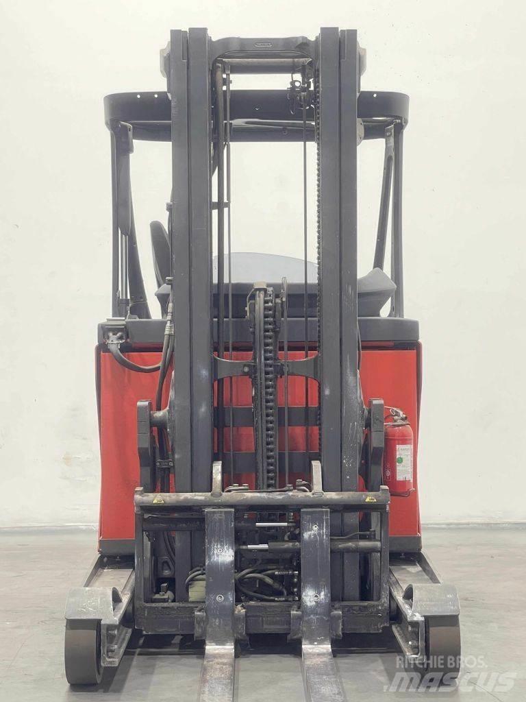 Linde R12B-1120 Reachtruck voor hoog niveau