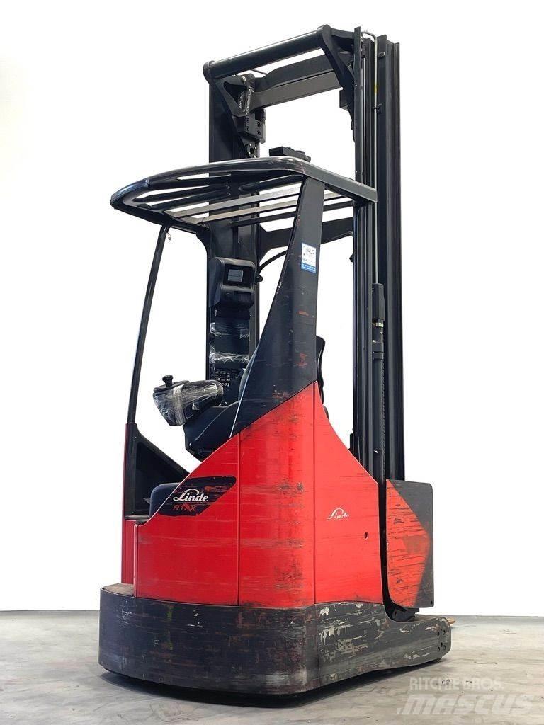 Linde R17X-116 Reachtruck voor hoog niveau