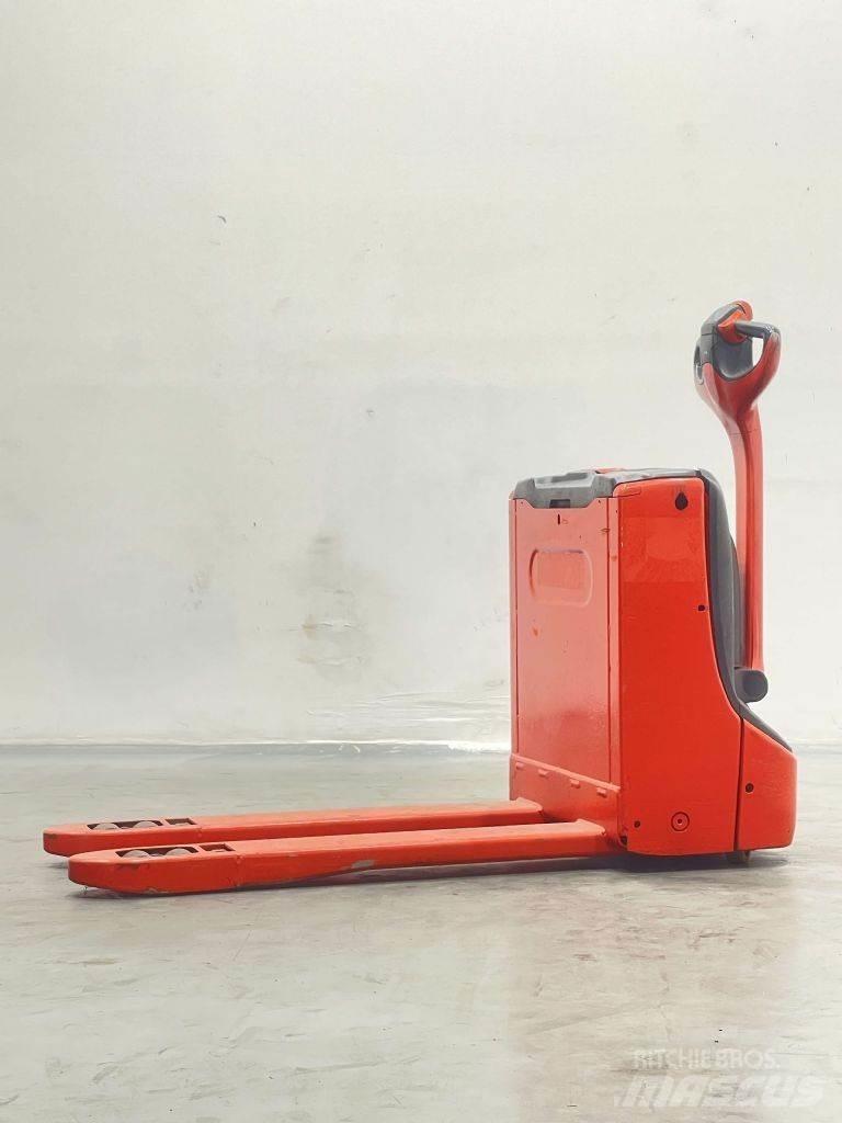 Linde T16-1152 Electro-pallettrucks