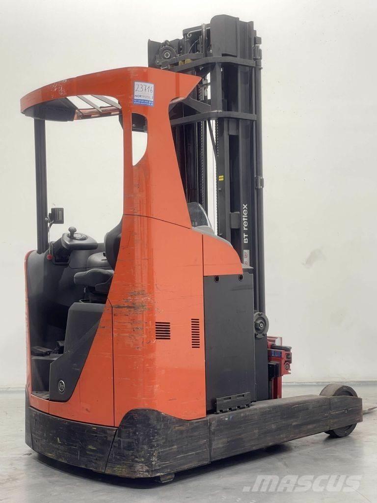 Toyota BT RRE250 Reachtruck voor hoog niveau