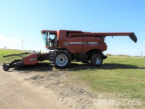 Case IH 8230 Maaidorsmachines