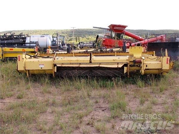 New Holland 2216 Maaikneuzers