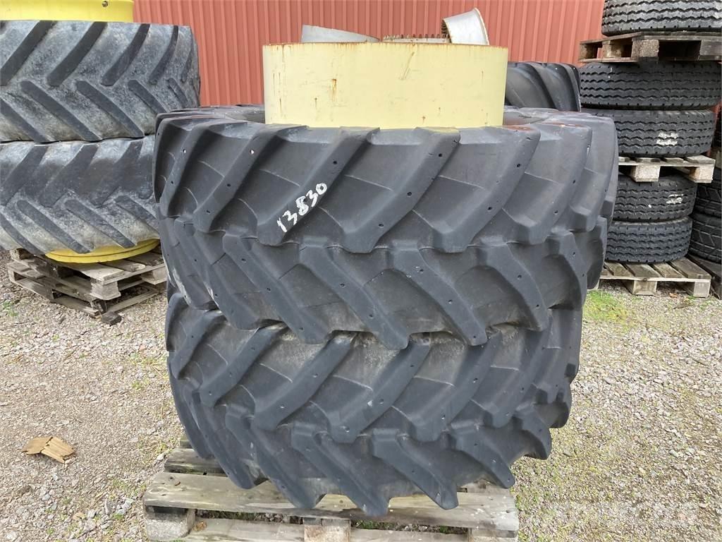  540/65X30, 40 % Banden, wielen en velgen