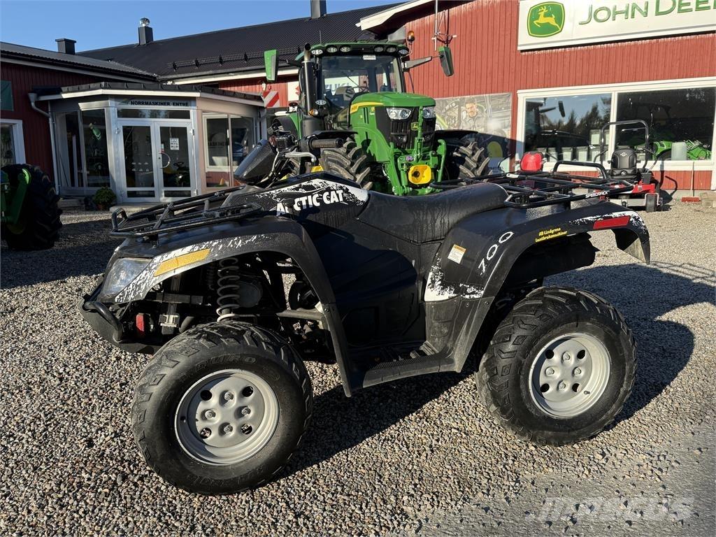 Arctic Cat 700H1 SERVO ATV's