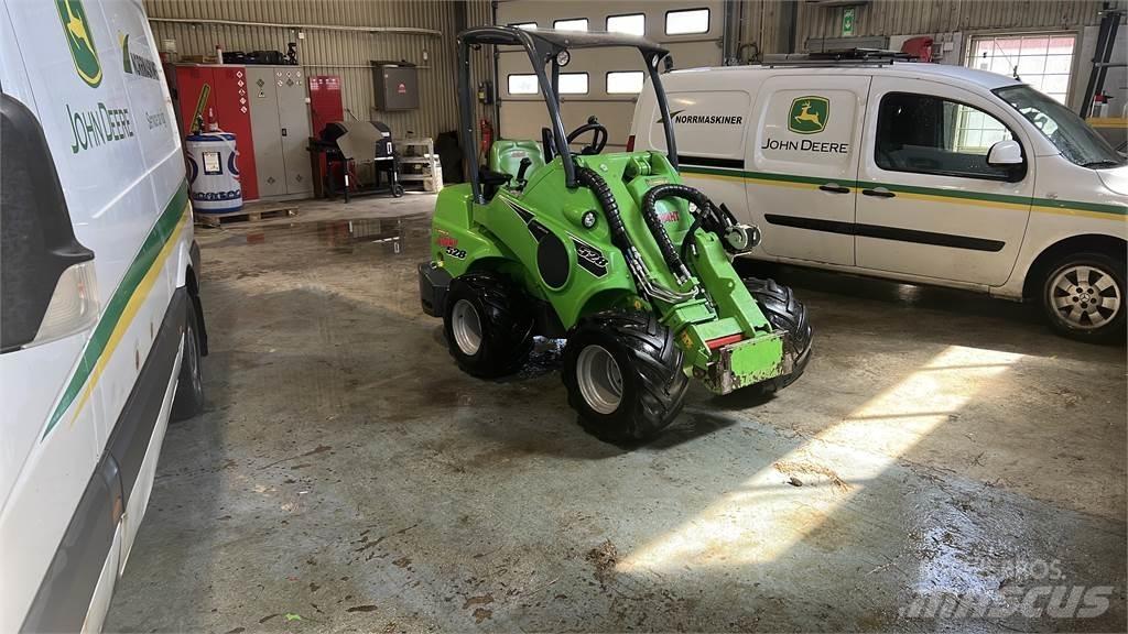 Avant 528 Overige wegenonderhoudsmachines