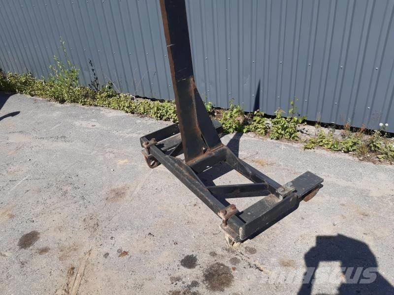  BALKNIV SBM Overige gebruikte aanbouwapparatuur en componenten
