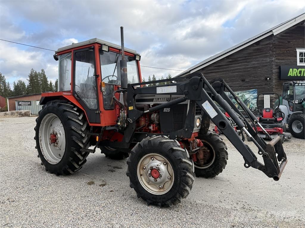 Belarus 825 Tractoren