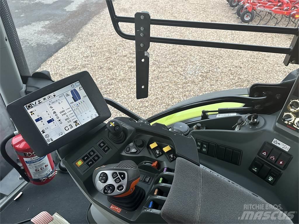 CLAAS Arion 650 Tractoren