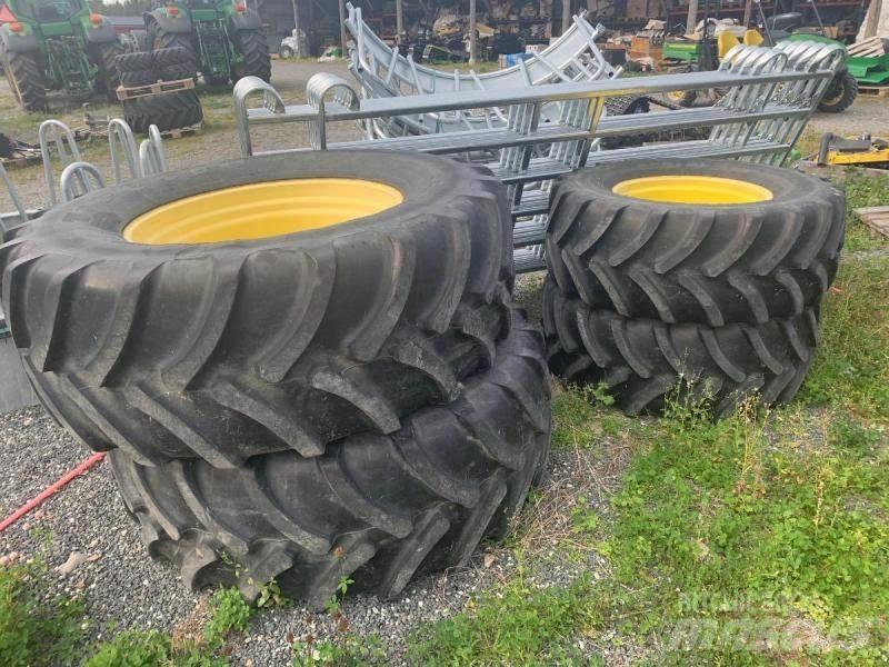 Firestone Däck på fälg Banden, wielen en velgen