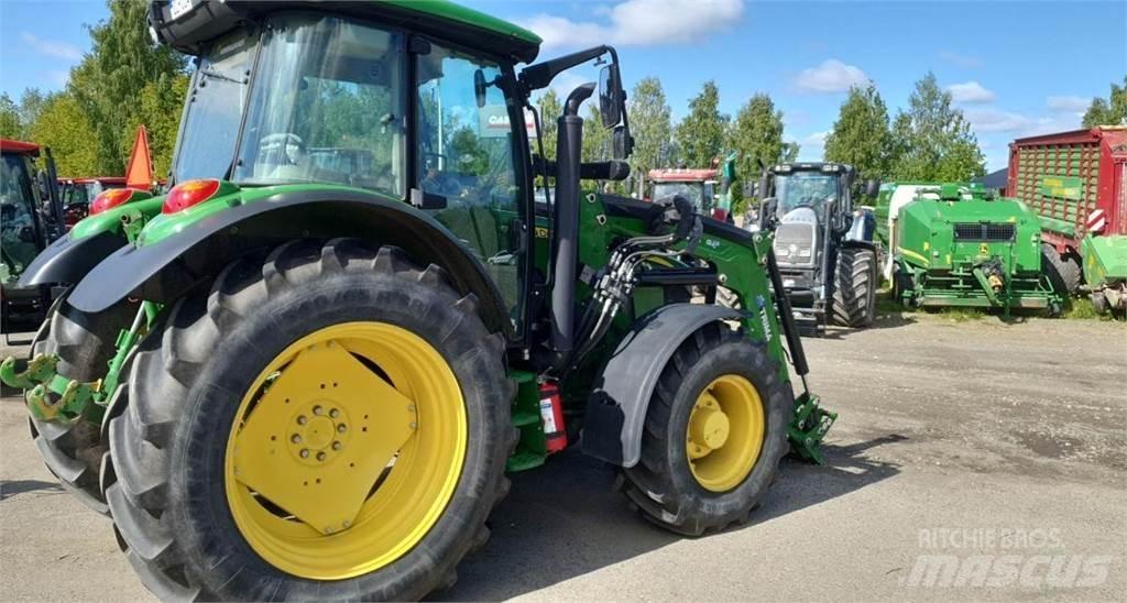 John Deere 5125 R Tractoren