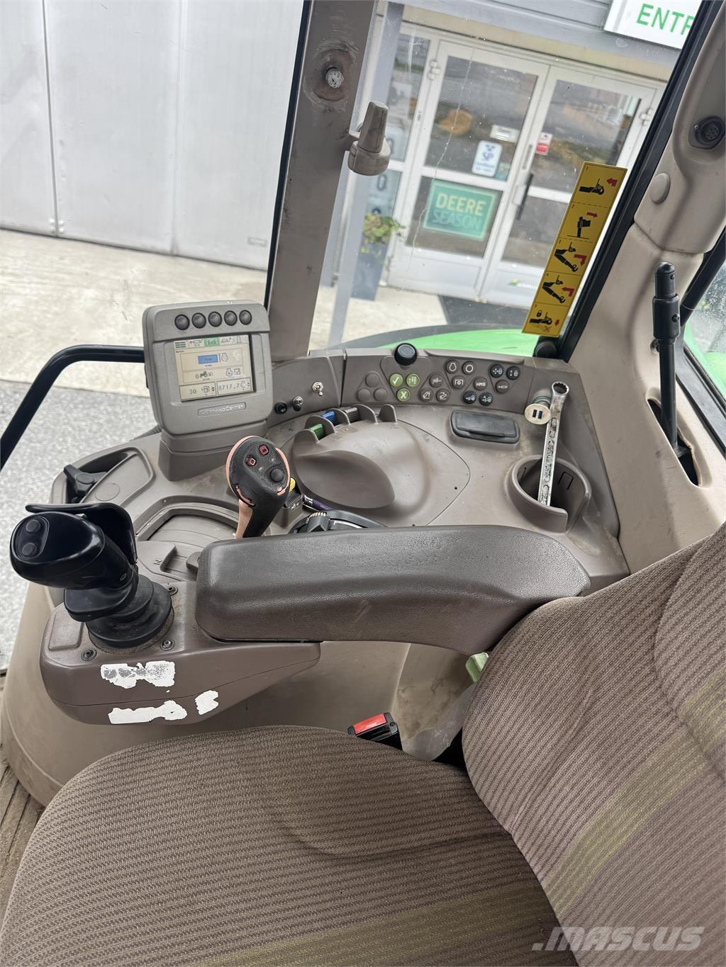 John Deere 6430 Premium Tractoren