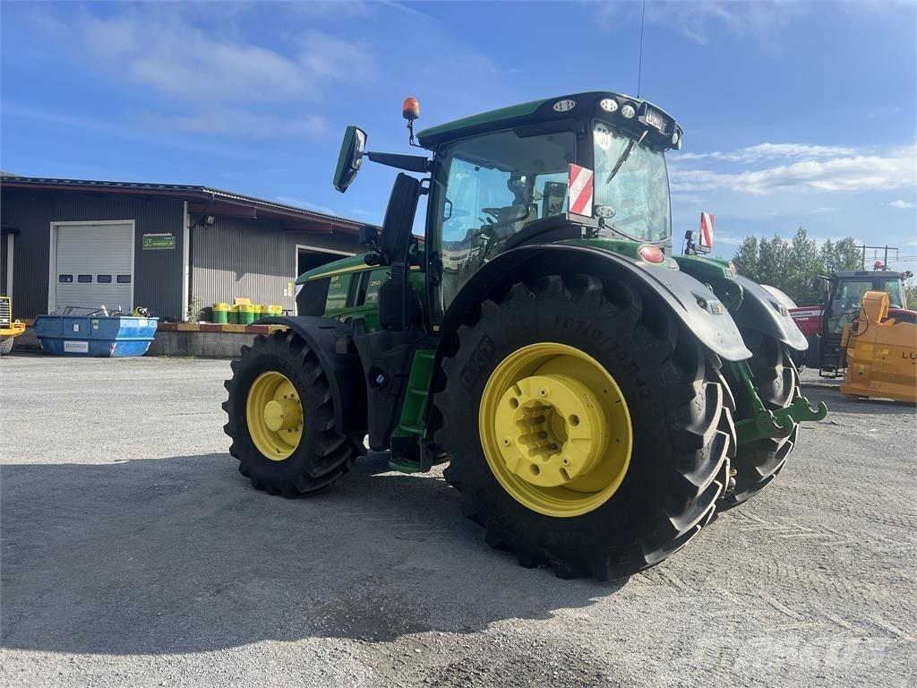 John Deere 6R 250 Tractoren