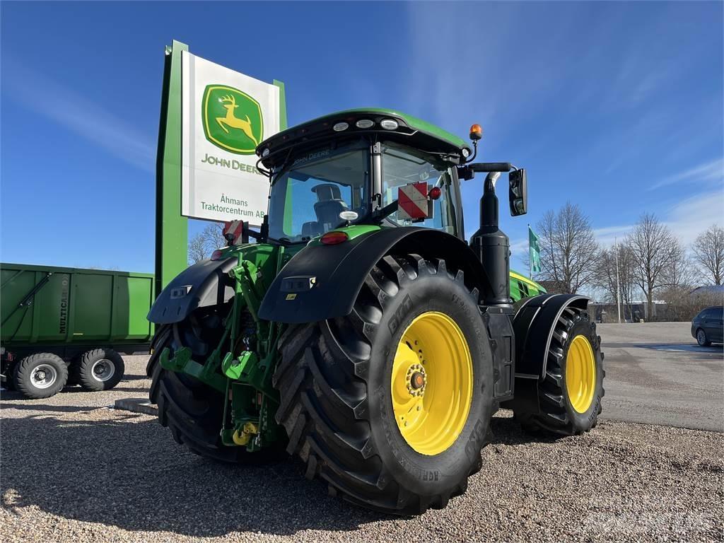 John Deere 8370R Tractoren