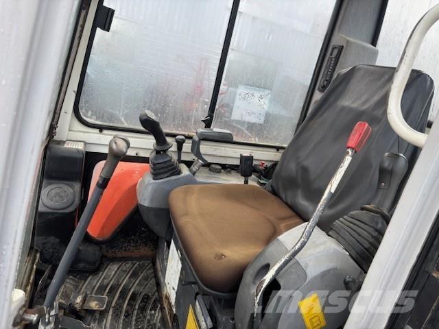 Kubota U35-3 a Rupsgraafmachines