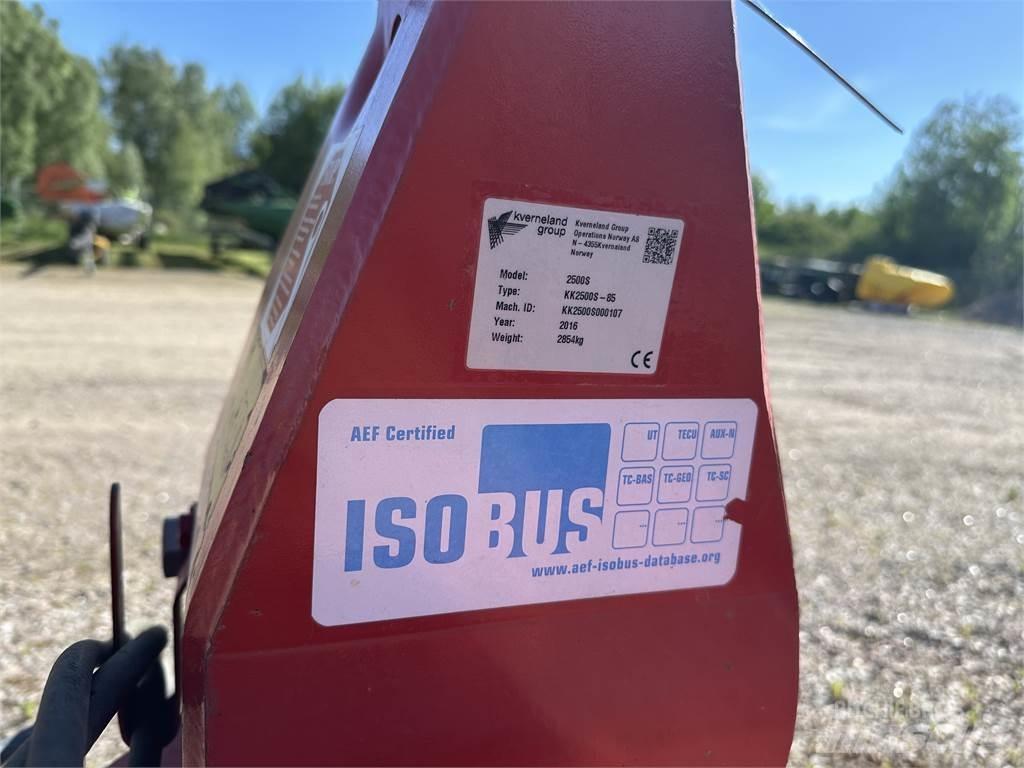 Kverneland 2500S-6 Wentelploegen