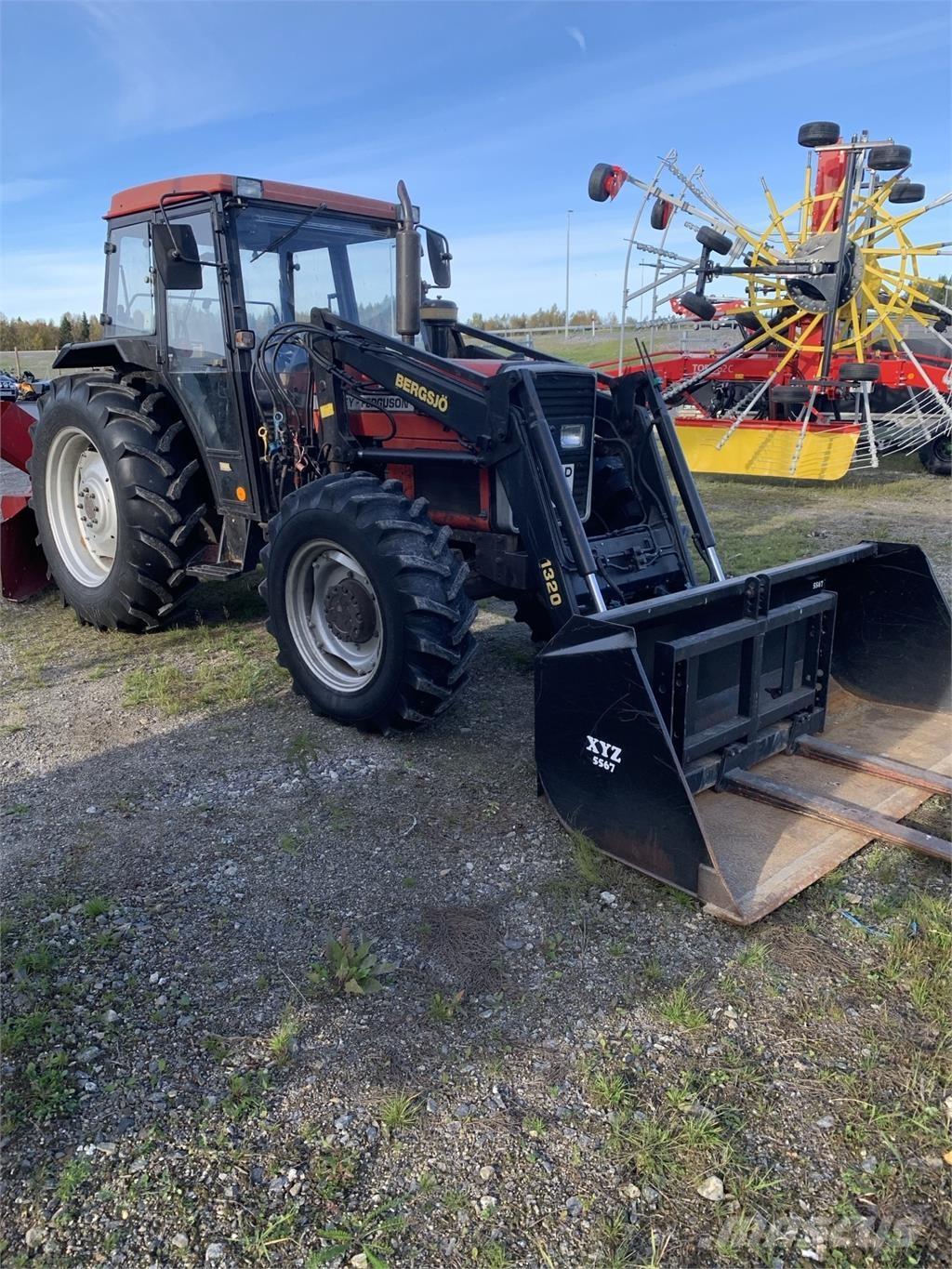 Massey Ferguson 365 4WD Tractoren