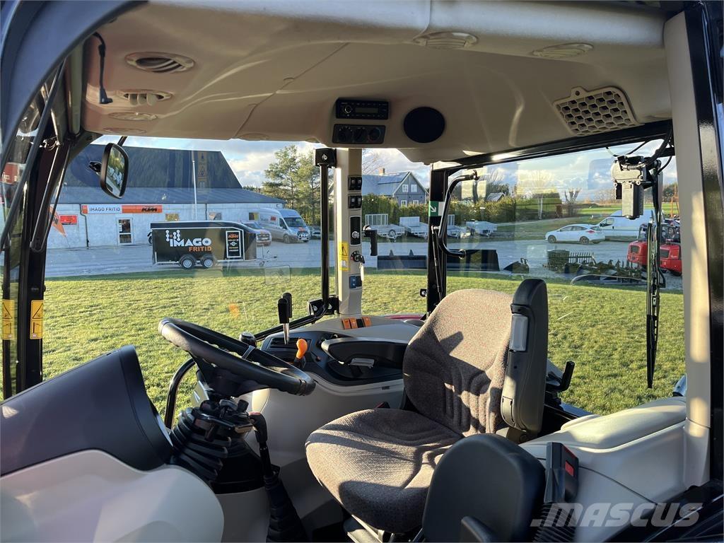 Massey Ferguson 4708M Tractoren