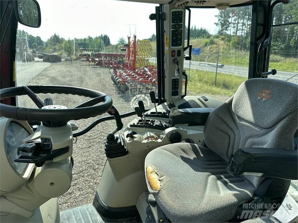Massey Ferguson 5712 Tractoren