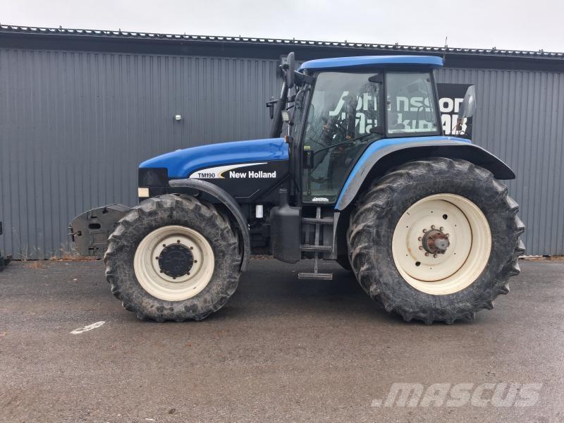 New Holland TM 190 Tractoren