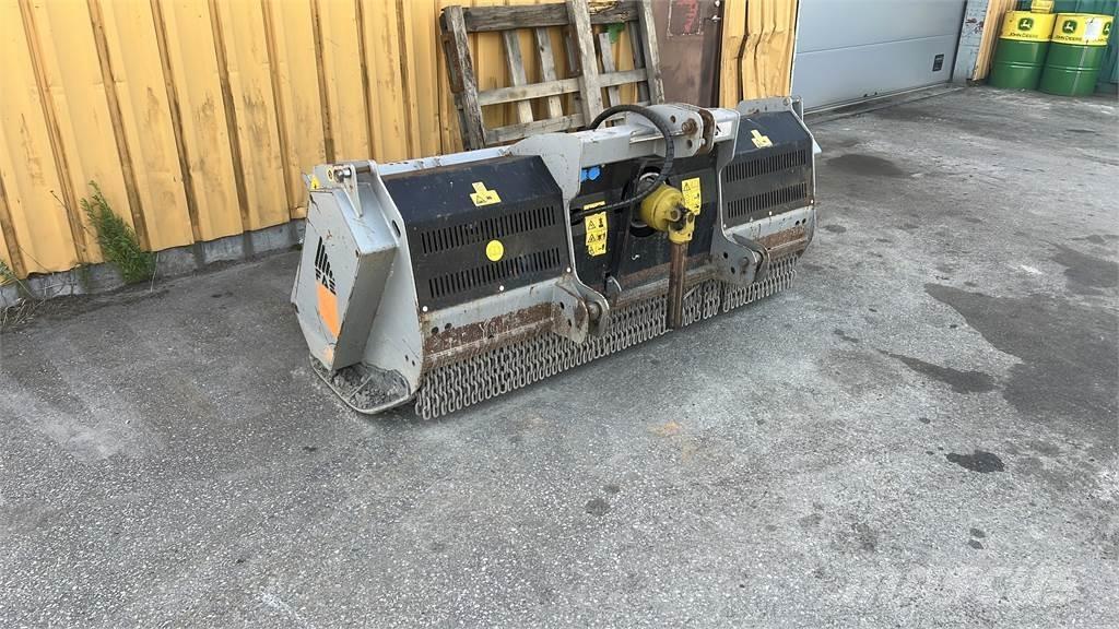  UML DT 200 Overige grondbewerkingsmachines en accessoires