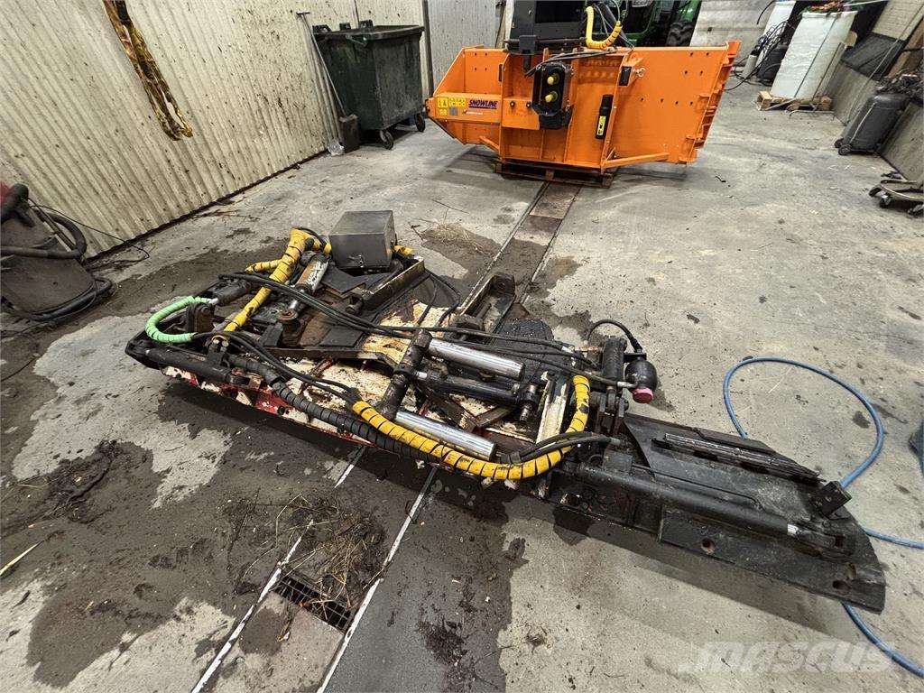  Underbett till Traktor Overige gebruikte aanbouwapparatuur en componenten