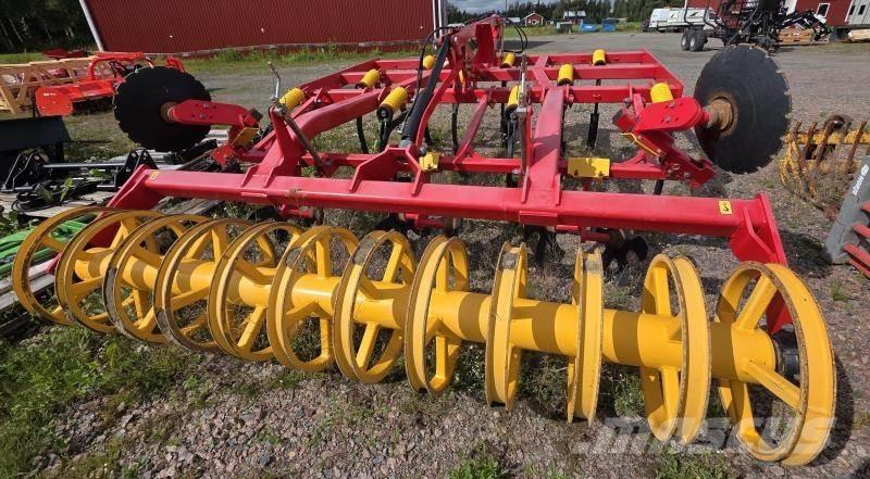 Väderstad Cultus 300 Overige grondbewerkingsmachines en accessoires