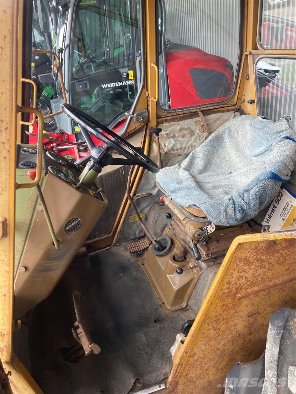Valmet 502 TRAKTOR (KUND) Tractoren