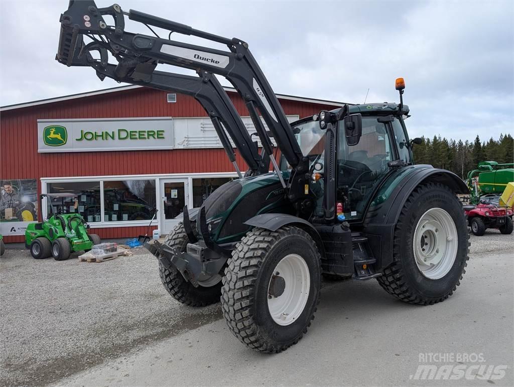 Valtra N154E Twintrac Tractoren