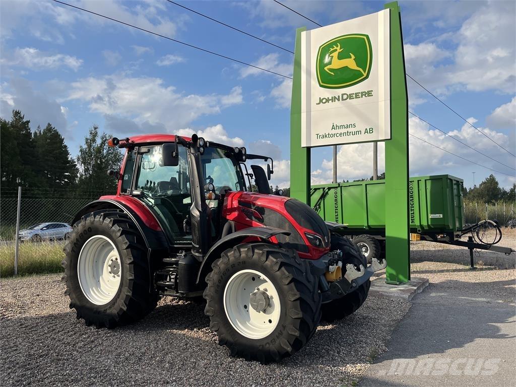 Valtra N174 Tractoren