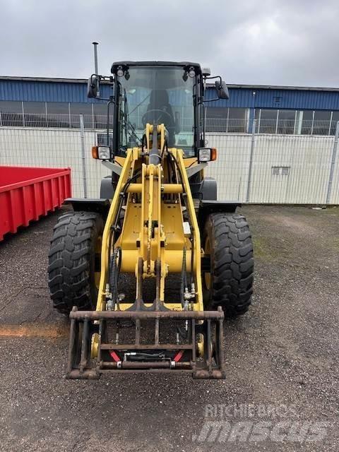 Yanmar V100 HJULLASTARE Wielladers